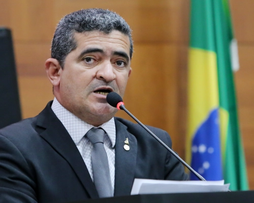 Programa leva tratamentos odontológicos grátis a sete cidades de Mato Grosso